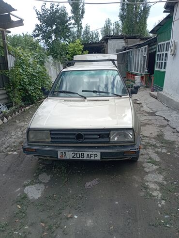 фольксваген id: Volkswagen Jetta: 1984 г., 1.8 л, Механика, Бензин, Седан