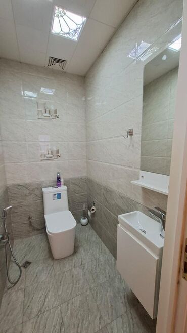 Köhnə tikili: Bakı, 3 otaqlı, Köhnə tikili, m. Qara Qarayev, 110 kv. m — 14