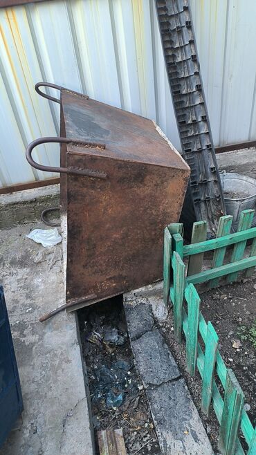 Другие товары для дома и сада: Продаю б/у вещи в хорошем состоянии по минимальным ценам,кровать at lalafo.kg Другие товары для дома и сада: Продаю б/у вещи в хорошем состоянии по минимальным ценам,кровать