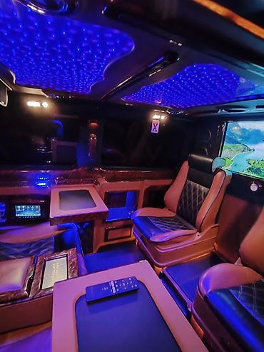 ford transit yuk: Minivan — 5