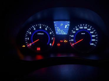 hunday accent 2012: Hyundai Accent: 1.6 l | 2012 il Sedan — 9
