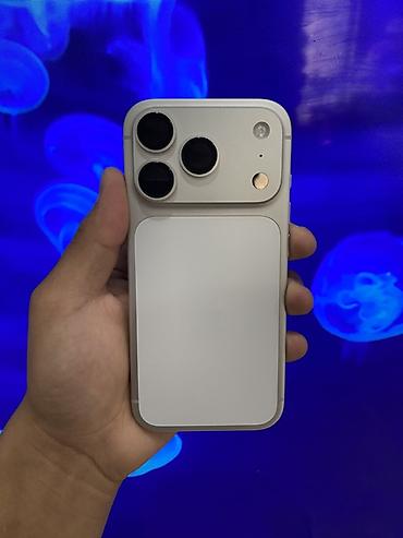 Apple iPhone: IPhone 17 Pro, Б/у, 256 ГБ, Серебристый, Зарядное устройство, Защитное стекло, Чехол, 100 % — 1