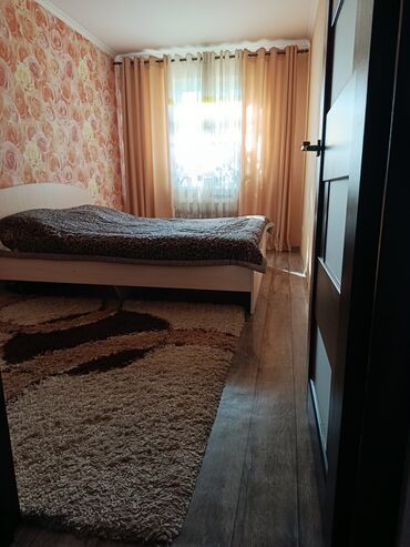 долгосрочная квартира: 3 бөлмө, 52 кв. м, 104-серия, 1 кабат, Евроремонт