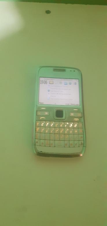 Nokia E71, rəng - Ağ, Düyməli