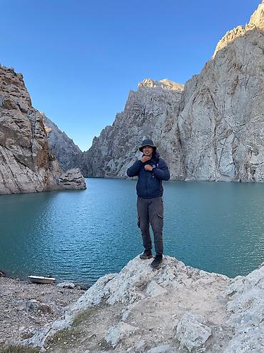 Туристические услуги: •Джип туры по Кыргызстану •Трансфер по Кыргызстану • — 10