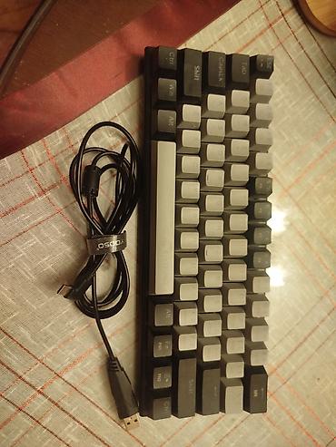 Tastature: Mala E-YOOSO Z11 tastatura.
Ispravna — 21