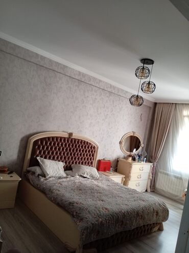 astarada evler: Salam ev Xirdalan AAAF Park yasayis kompleksinde yerlesir. Aileye ve