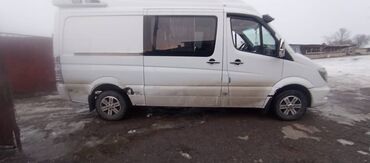 Легкий грузовой транспорт: Легкий грузовик, Mercedes-Benz, Б/у at lalafo.kg — 4 Легкий грузовой транспорт: Легкий грузовик, Mercedes-Benz, Б/у — 4