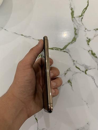 Apple iPhone: IPhone Xs, Б/у, 64 ГБ, Золотой, Защитное стекло, Чехол, 100 % — 5