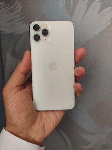 Apple iPhone: IPhone 11 Pro, Gümüşü, Face ID — 1