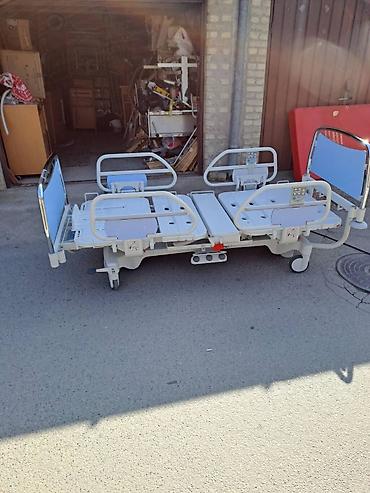 Medicinski nameštaj: Bolnička/medicinska električna postelja – LINET „Eleganza“ serija - — 1