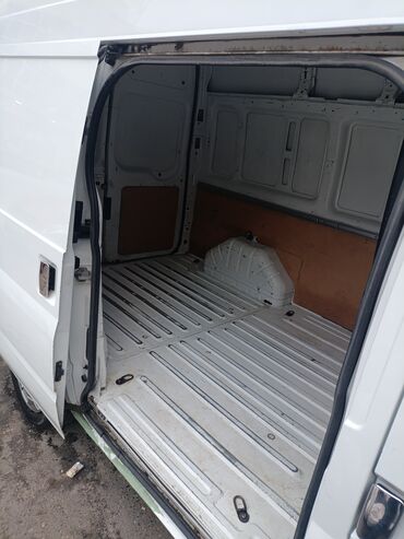 Yük maşınları: Ford 2010 il, motor 2.2 l, Furqon, İşlənmiş — 10