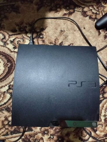 ps3 pultlari: Playstation 3 slim 250GB. Hec bir problemi yoxdu. Ela veziyyetdedi. 2