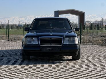 тракторы с куном: Mercedes-Benz W124: 1995 г., 3.2 л, Автомат, Бензин, Седан
