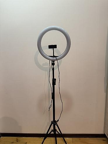 селфи кольцо: Кольцевая LED‑лампа на штативе с держателем для смартфона - Диаметр — 5
