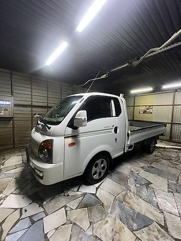 eafc 25: Hyundai Porter: 2018 г., 2.5 л, Автомат, Дизель — 2