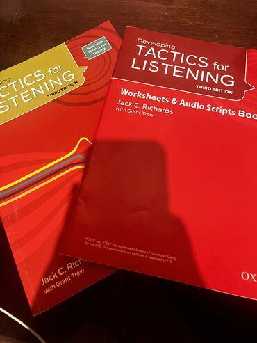 LuAZ: Tactics for listening bir az karandaşnan işlenilib