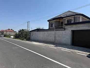 panel evlər: 200 kv. m, 7 otaqlı, Su, Qaz, İnternet — 1