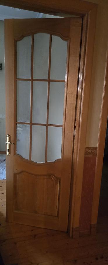 4 ededdi cerciveside var negd alisda endirim olunacaq. Şüşəli otaq