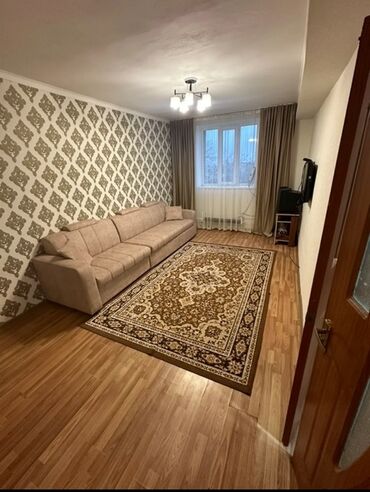 продаю квартиру ленинградская: 🏡 Продается уютная 1-комнатная квартира 📍 Район: ул. Лермонтова / ул
