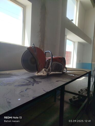 Beton işləri: #Betonkesme #betondeşmə Beton kubik kərpic - dən kəsim deşim — 3