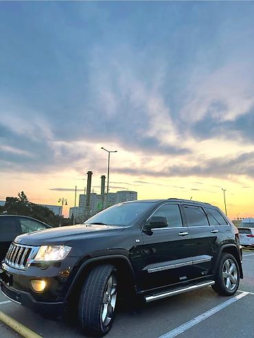 3 e30: Jeep Grand Cherokee: 3.6 l | 2012 il 90170 km Ofrouder/SUV — 4