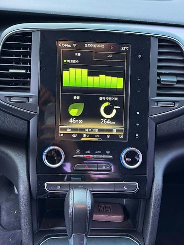gac trumpchi: Renault Samsung SM6 (седан, белый) Классический 4‑дверный седан — 8
