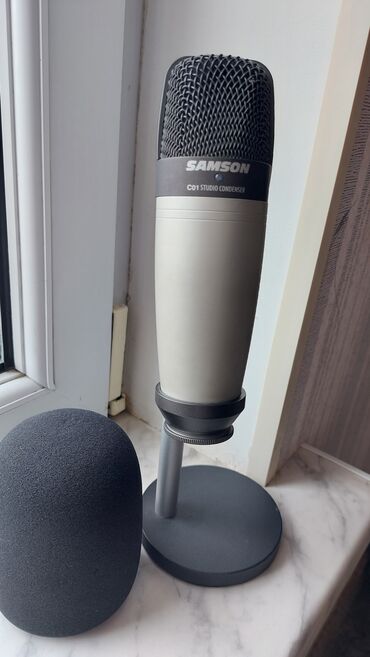 ses bogucu: Samson C01 STUDIO CONDENSER 48 volt mikrafonu istifadə olunmayib