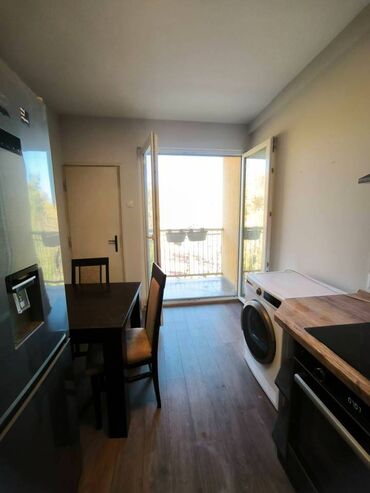 Dugoročni najam stanova: 2 sobe — 5