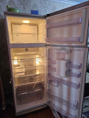 Soyuducular: Xolodelnik beko işlek veziyetde qiymet:400 manat unvan:genclik — 3