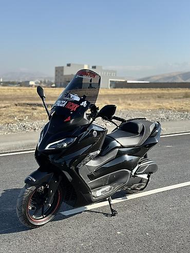Скутеры: Макси-скутер Yamaha, 200 куб. см, Бензин, Новый — 1