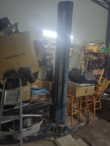 Dizalice: STUBNA DIZALICA 2.5 TONE na lalafo.rs — 4 Dizalice: STUBNA DIZALICA 2.5 TONE — 4