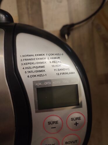 Ət çəkən maşınlar: Çörek bişiren Yenidir 100 manata satılır 250 manata alınıb heç