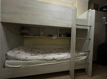 полк: Двухъярусная кровать с полками и лестницей - Компактная модель для — 2