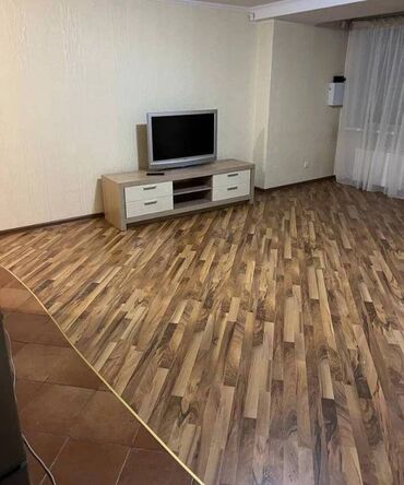 суточная квартира в джалалабаде: 1 комната, Агентство недвижимости, Без подселения, С мебелью частично