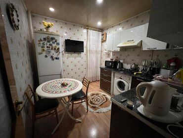 Köhnə tikili: Bakı, 5 otaqlı, Köhnə tikili, 110 kv. m — 8