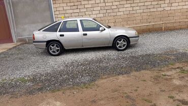 Opel: Opel Vectra: 2 l | 1993 il Hetçbek