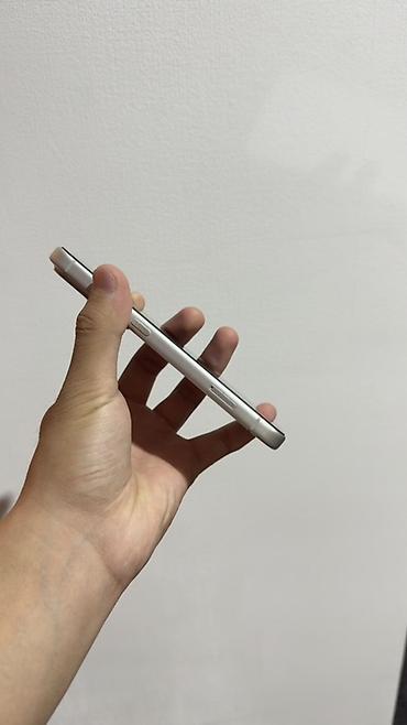 iphone 10 бу: IPhone 17 Pro, Б/у, 256 ГБ, Белый, 99 % — 3