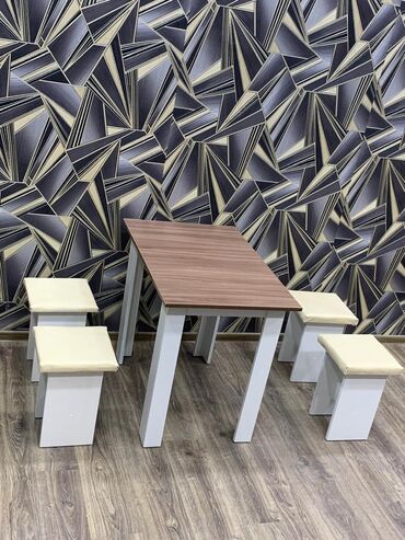 Masa və oturacaq dəstləri: 4 stul — 7