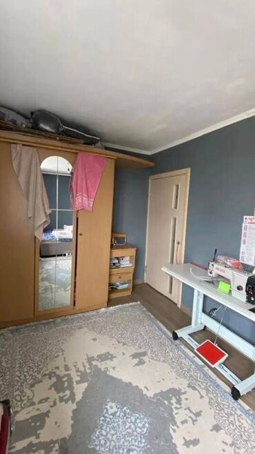 купить квартиру токмак: 2 комнаты, 43 м², 104 серия, 4 этаж, Косметический ремонт