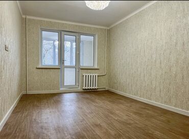 готовые квартиры с ремонтом: 1 комната, 32 м², 104 серия, 1 этаж, Евроремонт