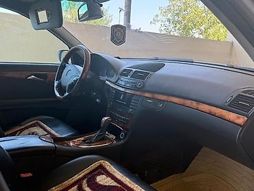 yan güzgülər s: Mercedes-Benz E 200: 2 l | 2004 il Sedan — 4