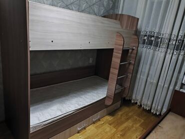 мебели новые: Срочно! Продаётся двух ярусный кровать состояние хорошее! Матрасы