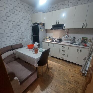 Həyət evləri və villaların satışı: Binəqədi qəs. 3 otaqlı, 105 kv. m, Yeni təmirli — 5