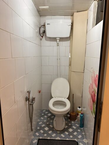 Binalar: Orta təmirli təmirə ehtiyacı var. Həyətdə bağı var, su quyusu, wifi -da lalafo.az — 15 Binalar: Orta təmirli təmirə ehtiyacı var. Həyətdə bağı var, su quyusu, wifi — 15