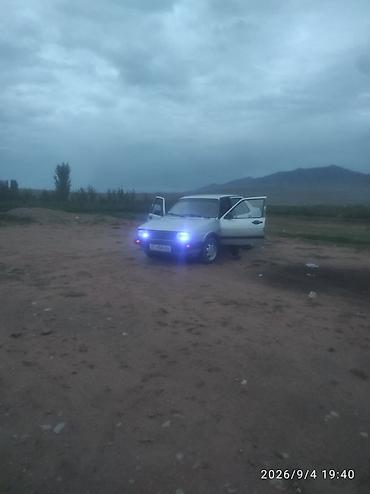 фара джетта: Volkswagen Jetta: 1990 г., Механика, Седан — 2