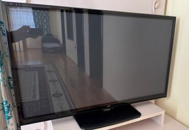 şirin su aparati: Televizor LG 115ekran islek veziyyetdedir.Hecbir problemi
