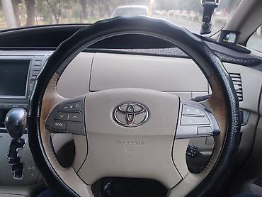 Toyota: Toyota Estima: 2006 г., 2.4 л, Автомат, Гибрид, Минивэн — 5