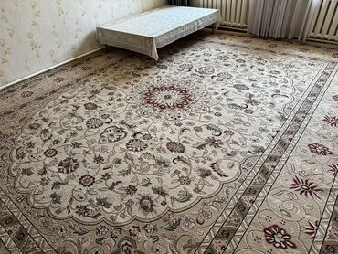 продается ковёр: Ковер Б/у, 500 * 400