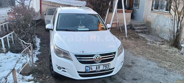 Volkswagen Tiguan: 1.4 l. | 2011 έ. SUV/4x4